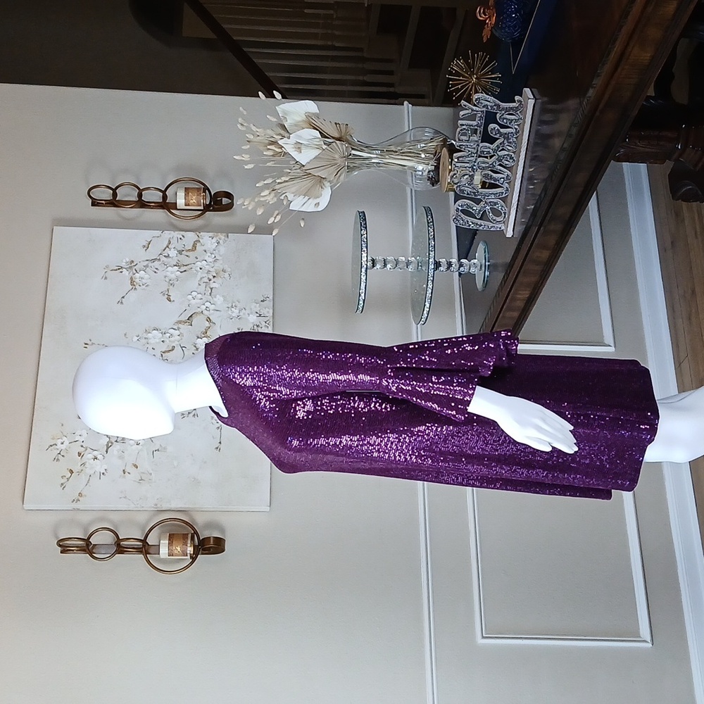 NWT Vicent Camuto Women's Purple Cocktail Sheath Dress Flared Sleeves. Size XS - Picture 6 of 17